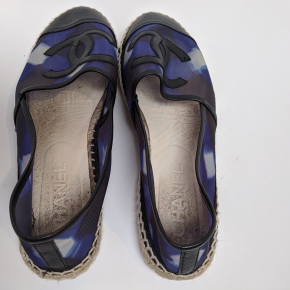 SOLD Chanel Mesh Purple CC Espadrilles - Picture 4 of 6